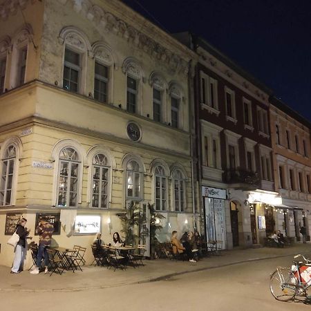 Little Big Bc - Central Modern Studio Cracovia Esterno foto